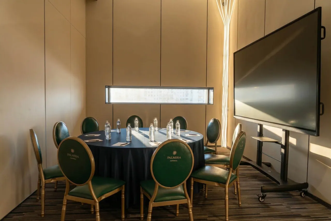Переговорная комната 1 Palmira Art Hotel