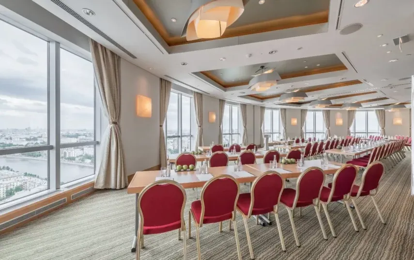 Зал «Davos» Swissôtel Красные Холмы