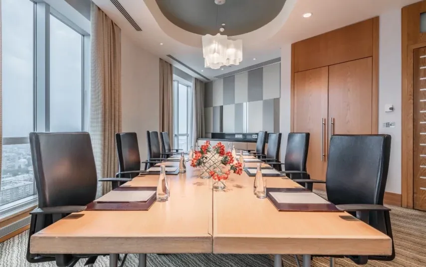 Boardroom Swissôtel Красные Холмы