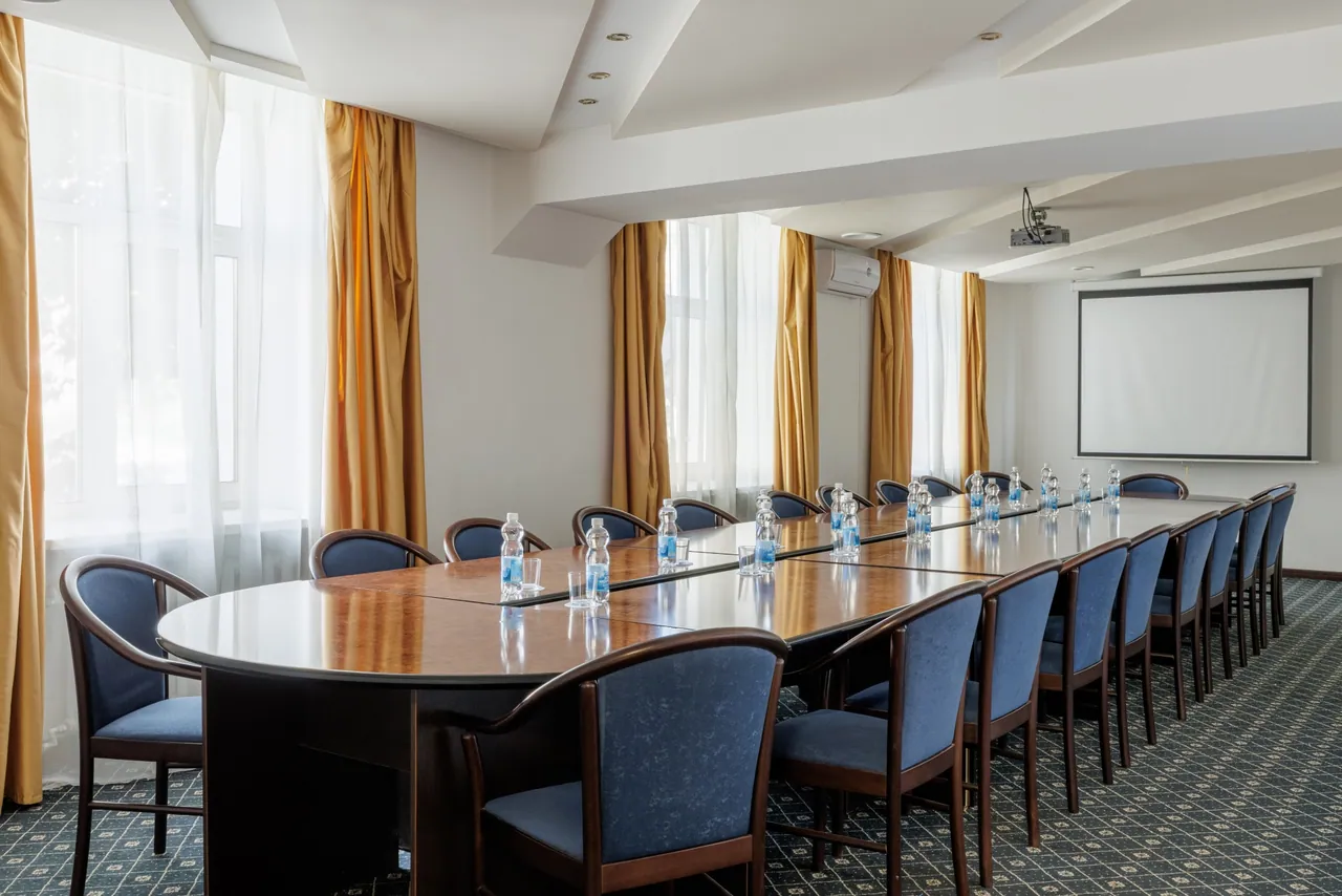 Moscow Holiday Hotel