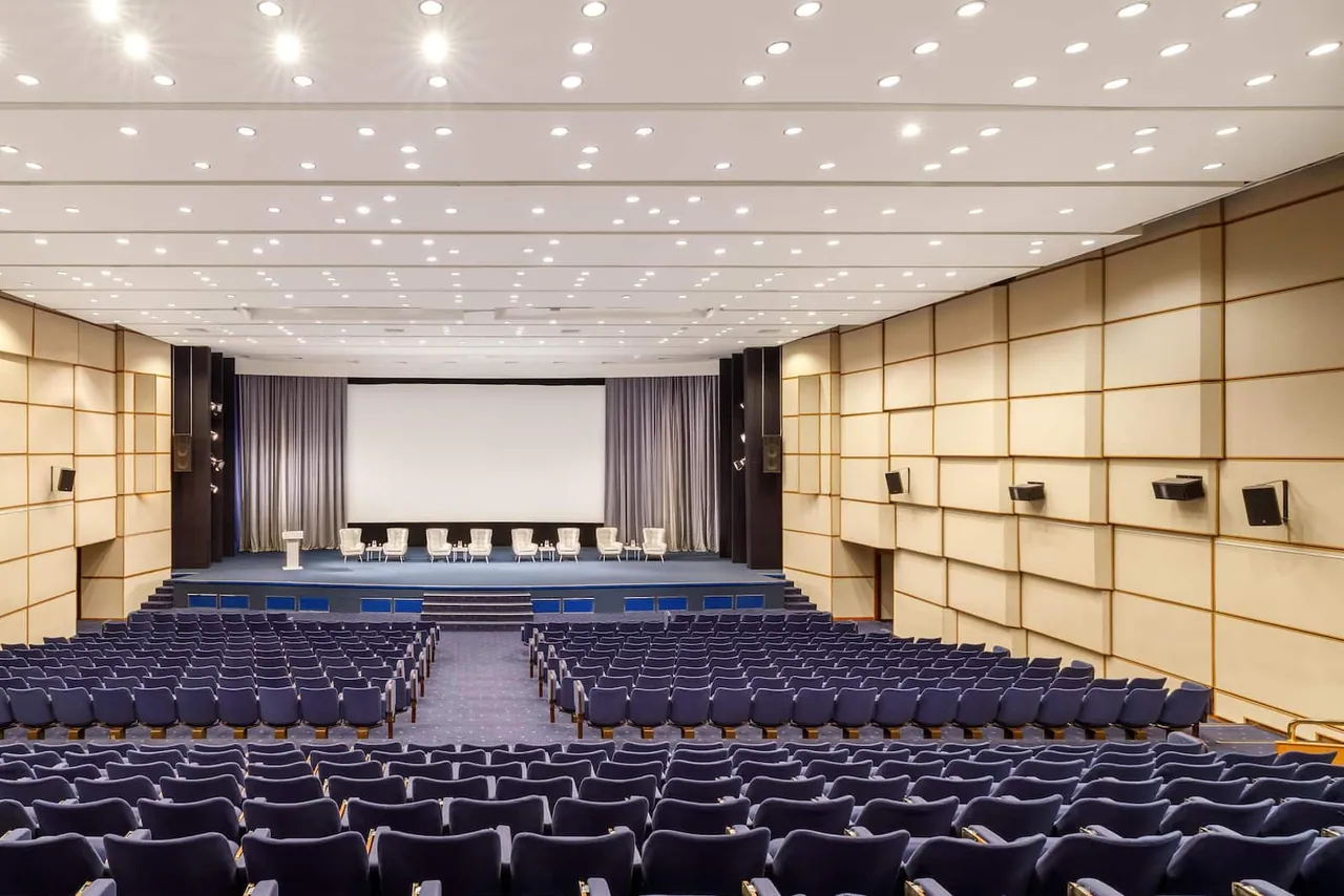 Radisson Slavyanskaya Hotel & Business Center, Moscow